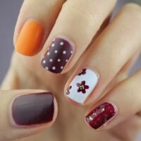Tiệm Nails Oakville