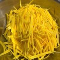 Đồ ăn nhà làm gần Côte-Vertu: Chả giò – Gỏi xoài – Mì trộn