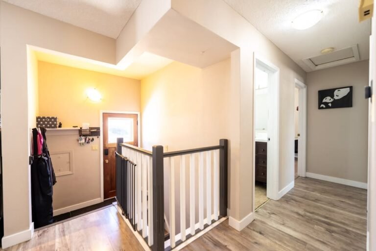House for sale: 53 Georgian Way, Sherwood Park AB T8A 2V5.