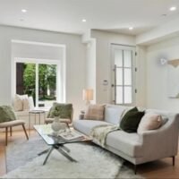 Vancouver duplex brand-new gia $1,099,000